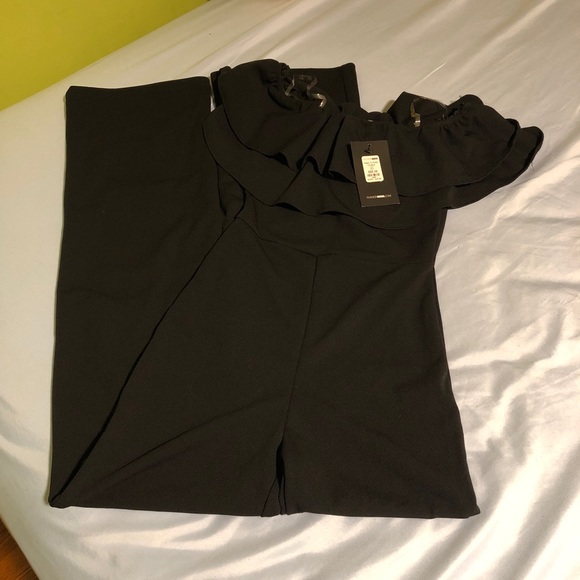 Fashion Nova Jumpsuit - Picture 3 of 3